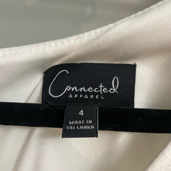 Connected Apparel White Jumpsuit with flounce detail Size 4 - Picture 2 of 3